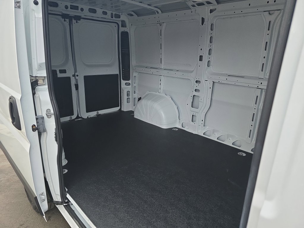 New 2026 RAM ProMaster 1500 w/ Convenience Group FWD image 11