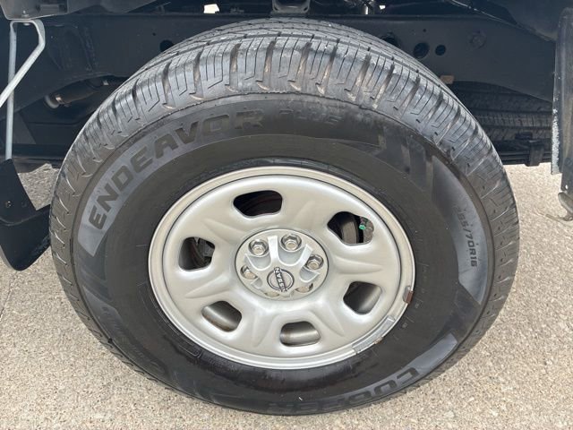 Used 2022 Nissan Frontier S RWD image 12