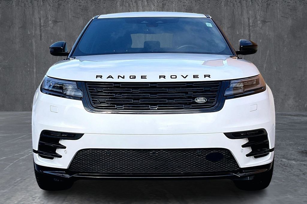 Certified 2025 Land Rover Range Rover Velar Dynamic SE image 2