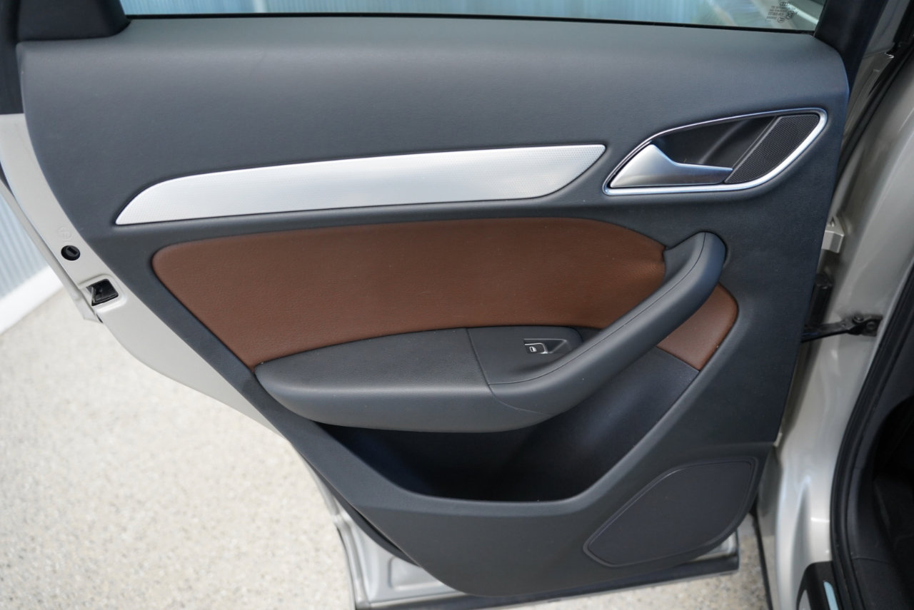 Used 2018 Audi Q3 2.0T Premium w/ Convenience Package image 43