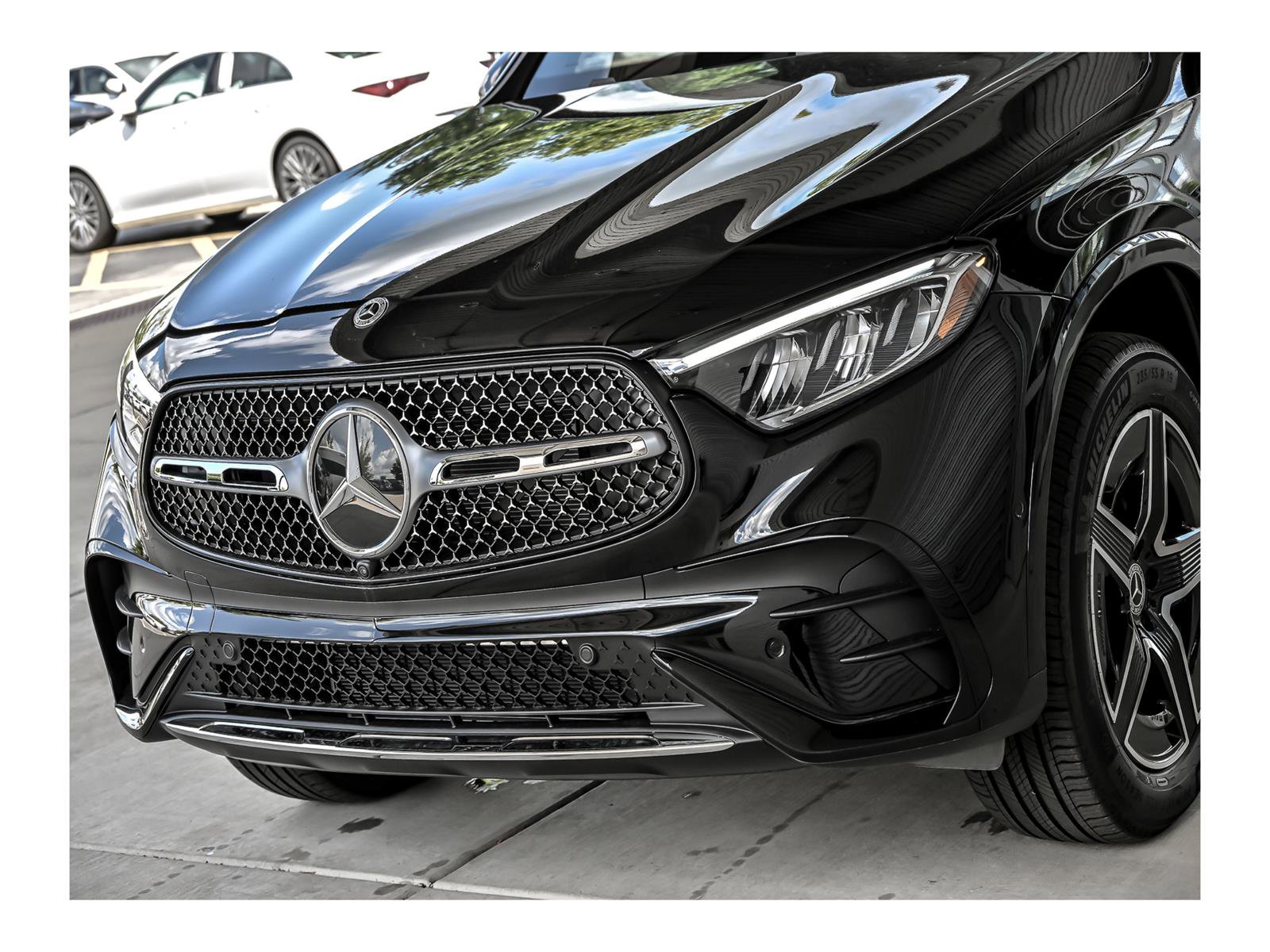 Certified 2026 Mercedes-Benz GLC 300 4MATIC image 4