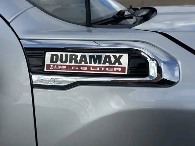 Used 2023 GMC Sierra 2500 SLE w/ Gooseneck/5TH Wheel Package image 10