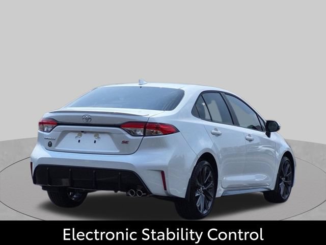 Certified 2026 Toyota Corolla SE FWD image 3