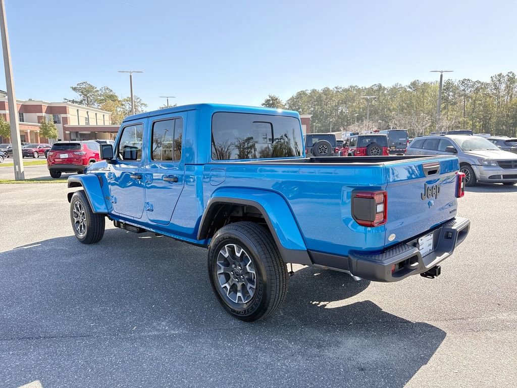 New 2026 Jeep Gladiator Sport image 5