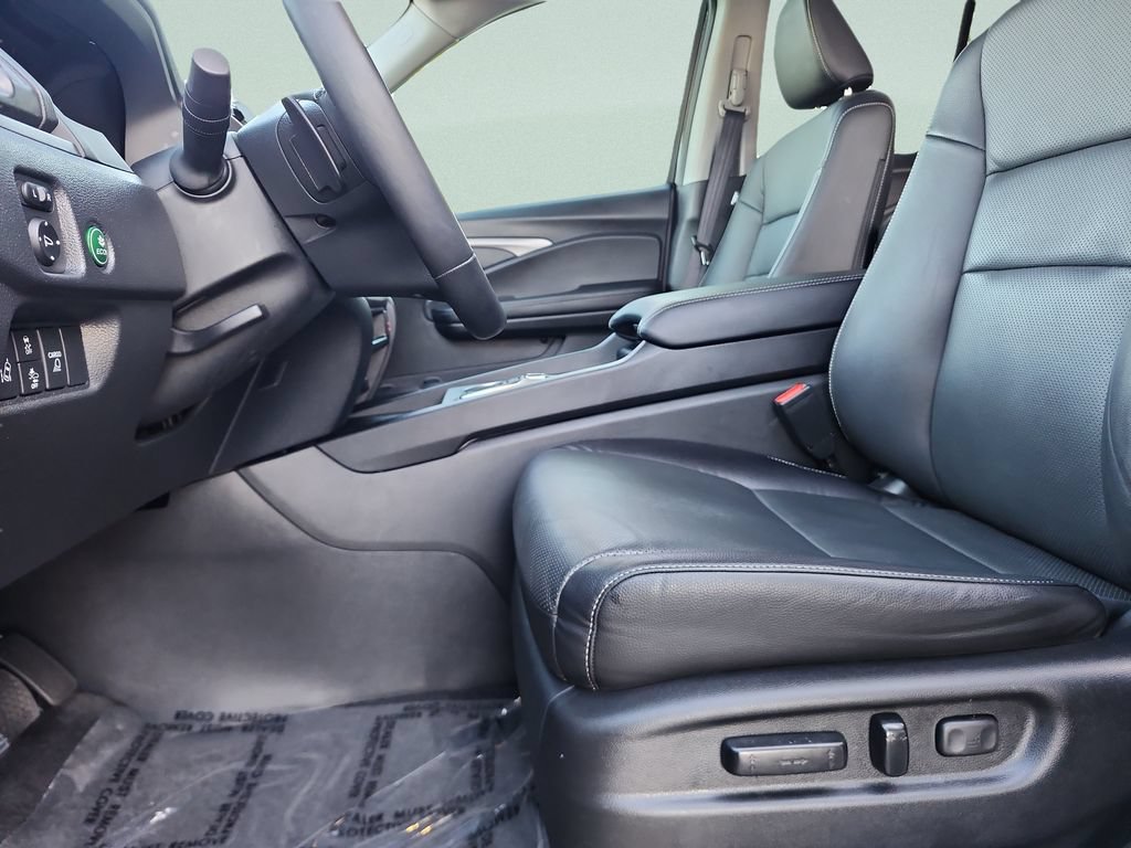 Certified 2024 Honda Ridgeline RTL image 19