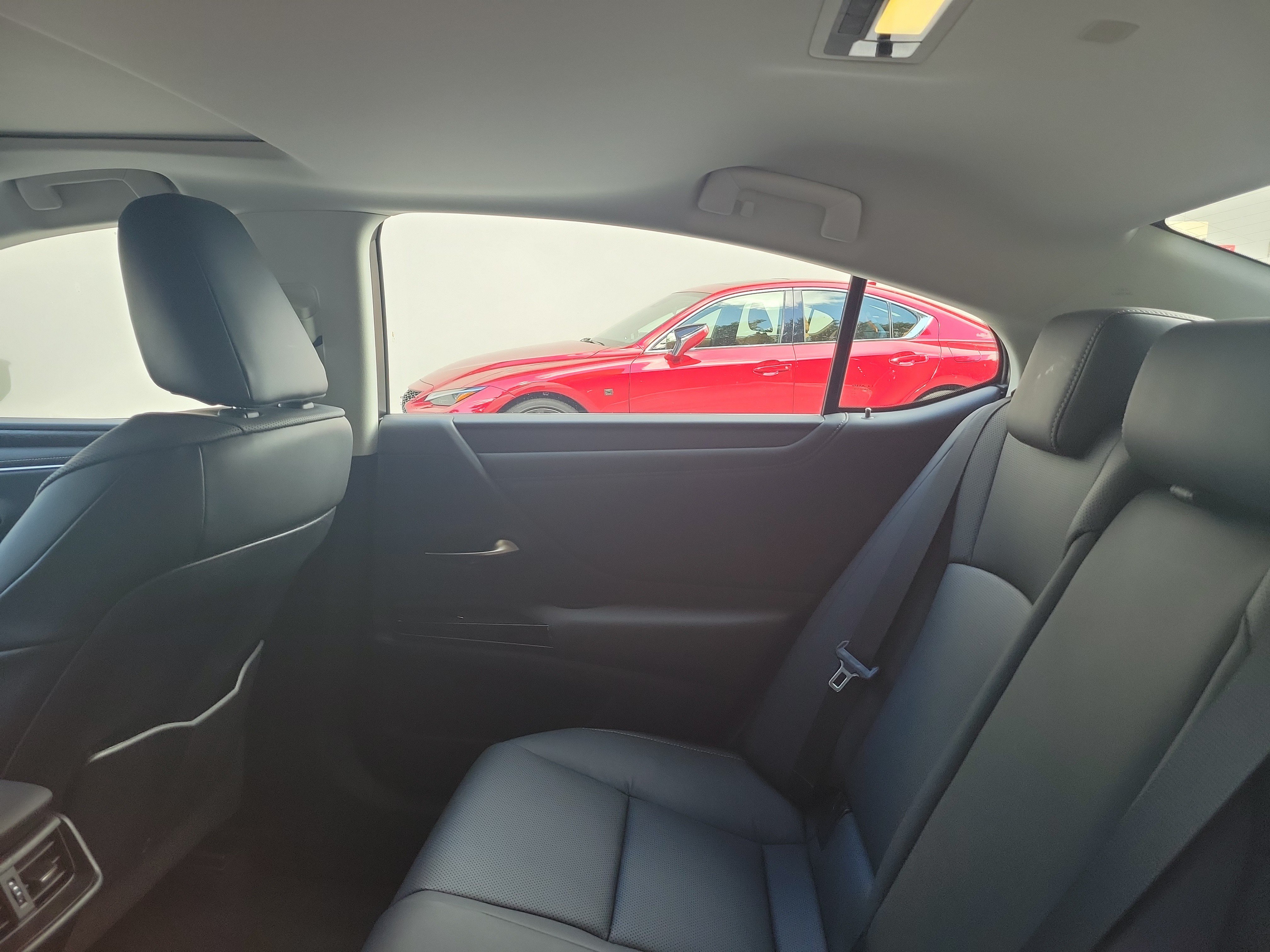 Certified 2024 Lexus ES 350 w/ Premium Package FWD image 13