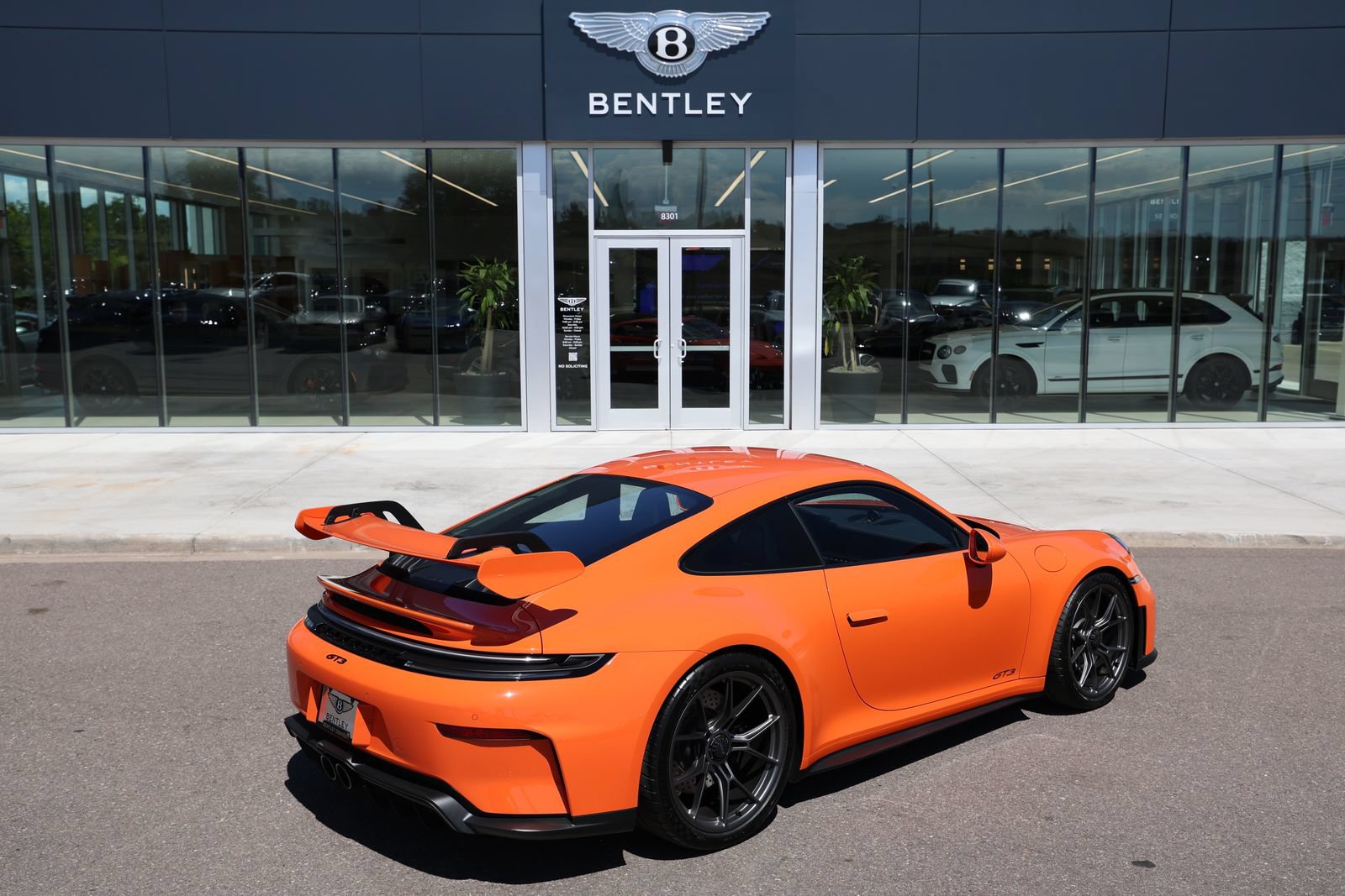 Used 2026 Porsche 911 GT3 RWD image 3