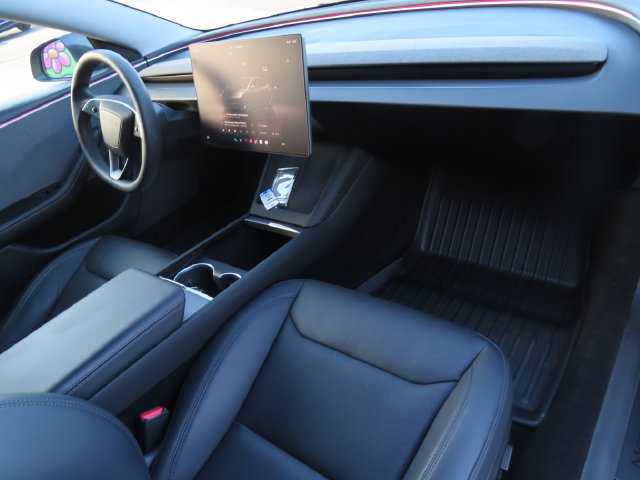 Used 2024 Tesla Model 3 Standard Range RWD image 31