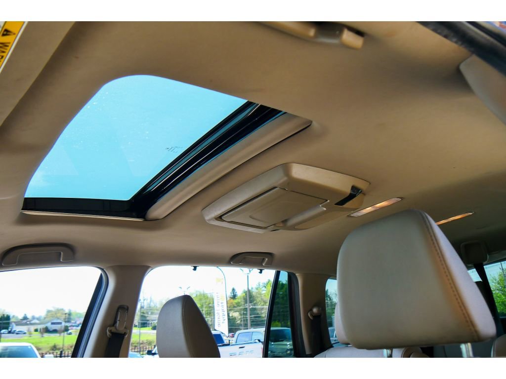 Used 2022 Honda Pilot Touring image 10