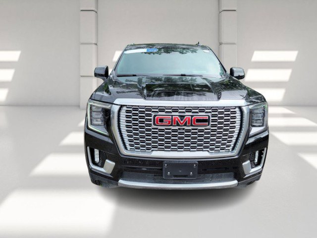 Used 2024 GMC Yukon XL Denali AWD/4WD image 2