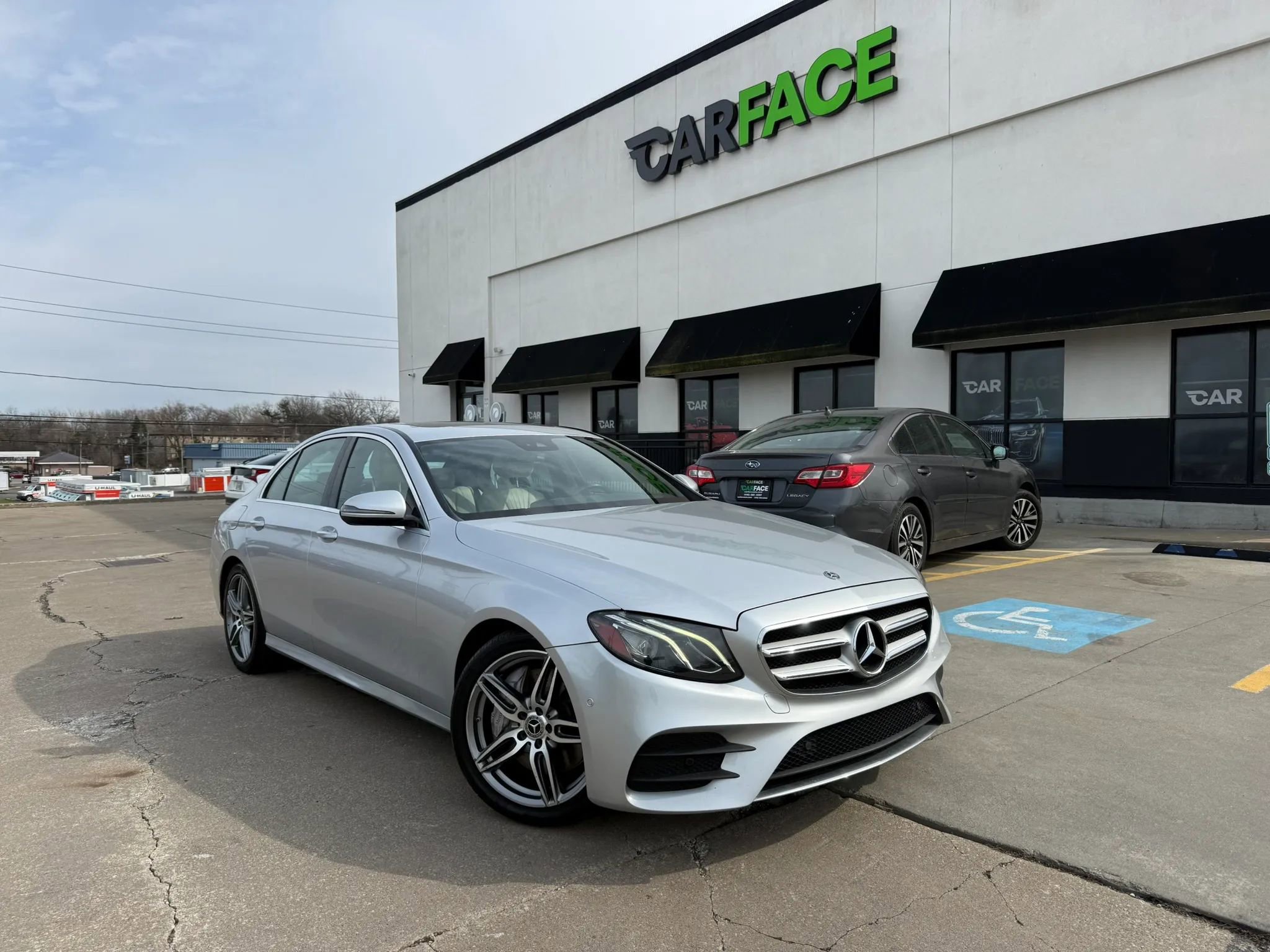 Used 2018 Mercedes-Benz E 300 image 1