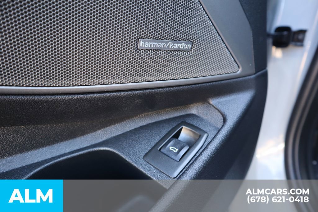 Used 2025 BMW M3 Competition image 25