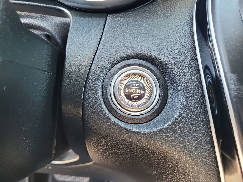 Used 2022 Mercedes-Benz GLC 300 image 17