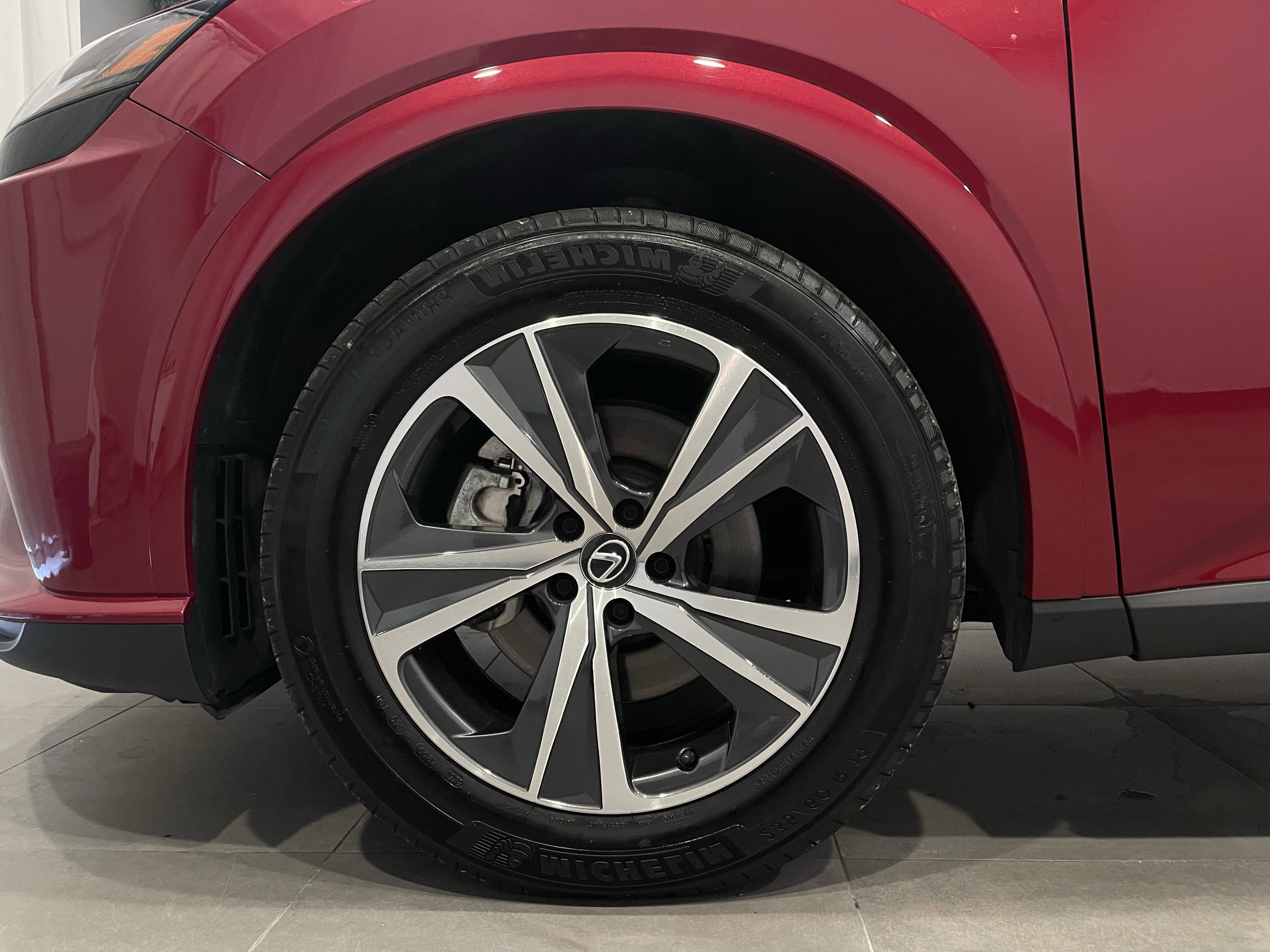 Used 2023 Lexus RX 350 Premium w/ Accessory Package (Z1) AWD/4WD image 8