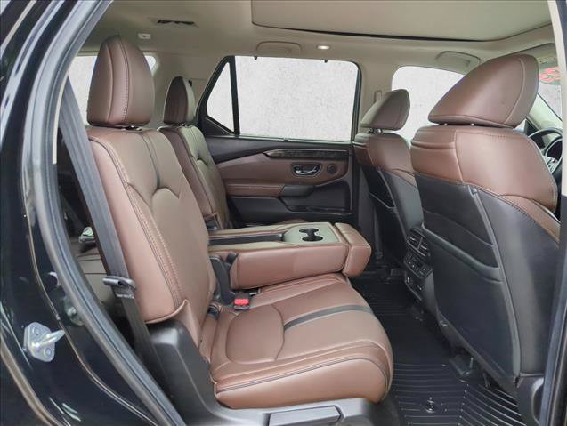 Used 2025 Honda Pilot Elite image 20