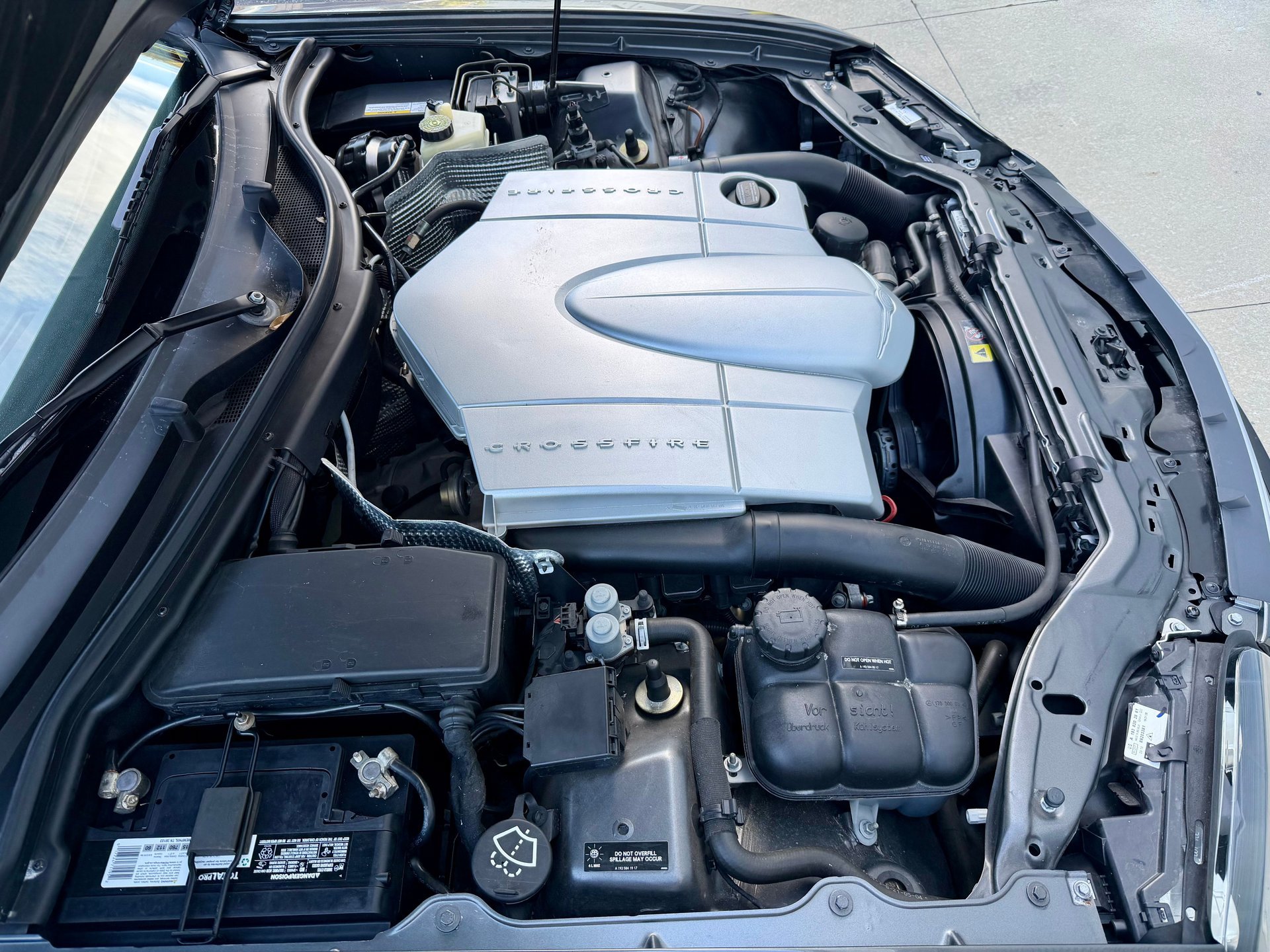 Used 2005 Chrysler Crossfire Limited RWD image 60