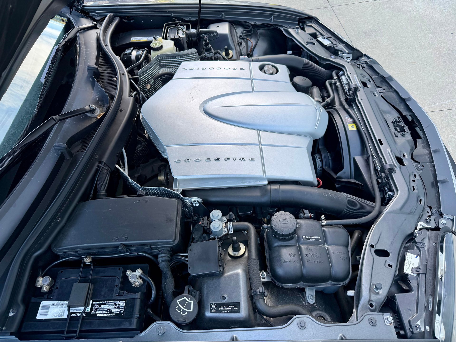 Used 2005 Chrysler Crossfire Limited image 60