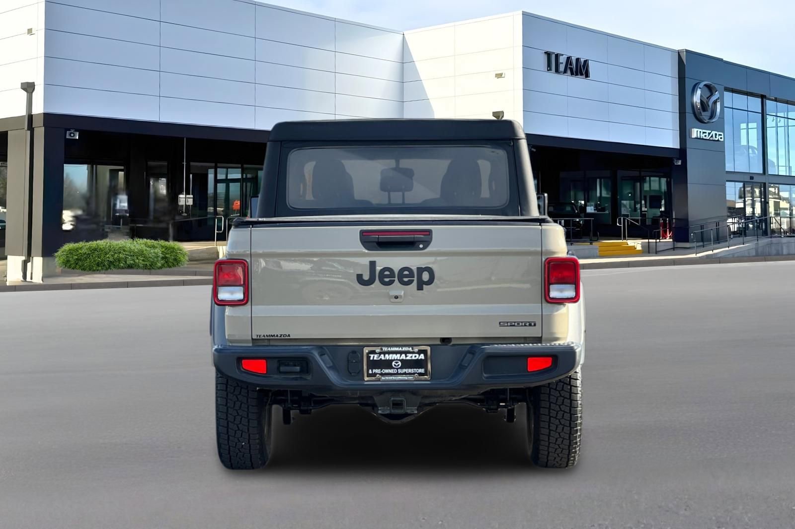 Used 2020 Jeep Gladiator Sport w/ Quick Order Package 24S image 5