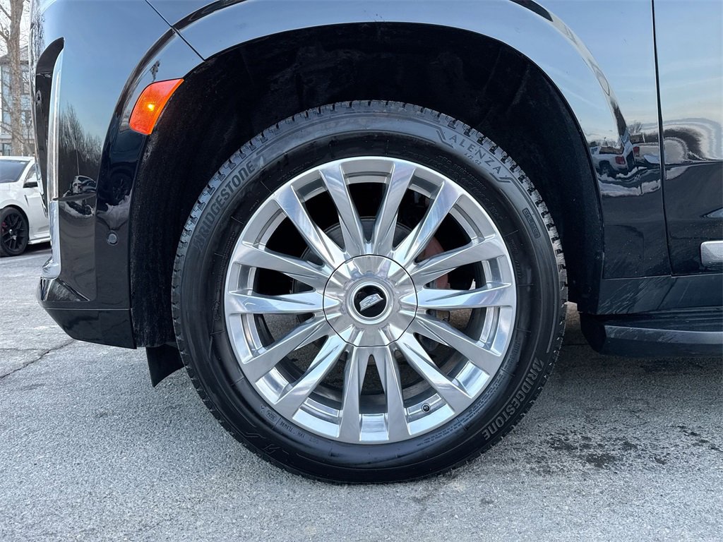 Used 2022 Cadillac Escalade ESV Premium Luxury image 19