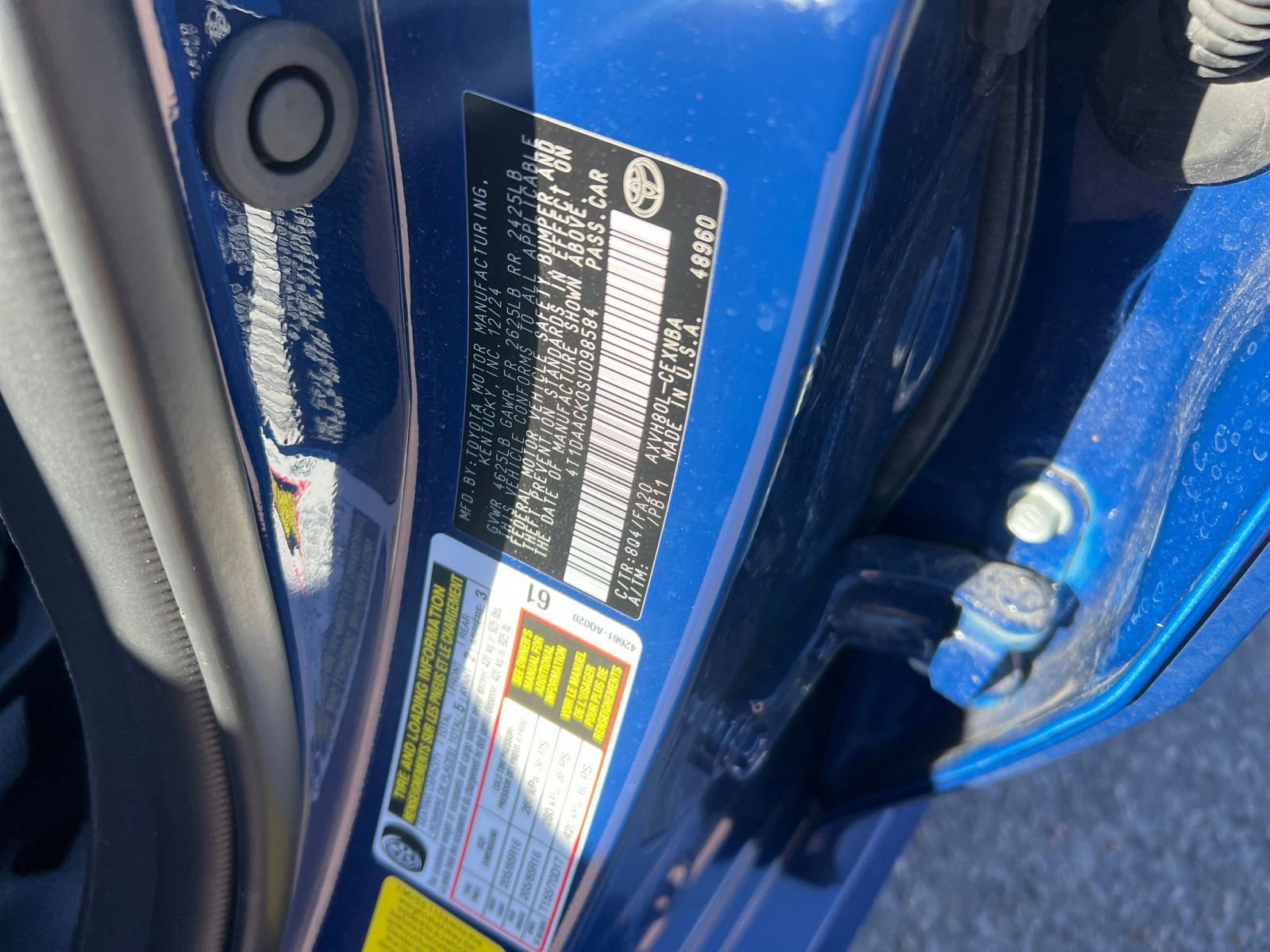 Used 2025 Toyota Camry LE image 28