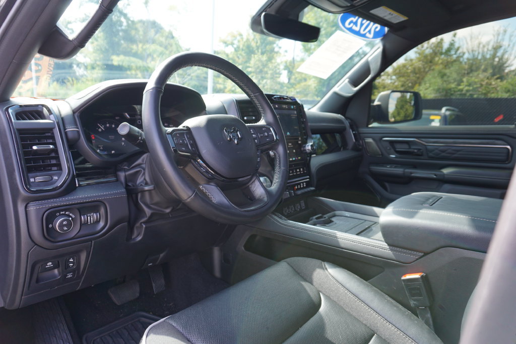 Used 2025 RAM 1500 Limited w/ Body Color Bumper Group AWD/4WD image 12
