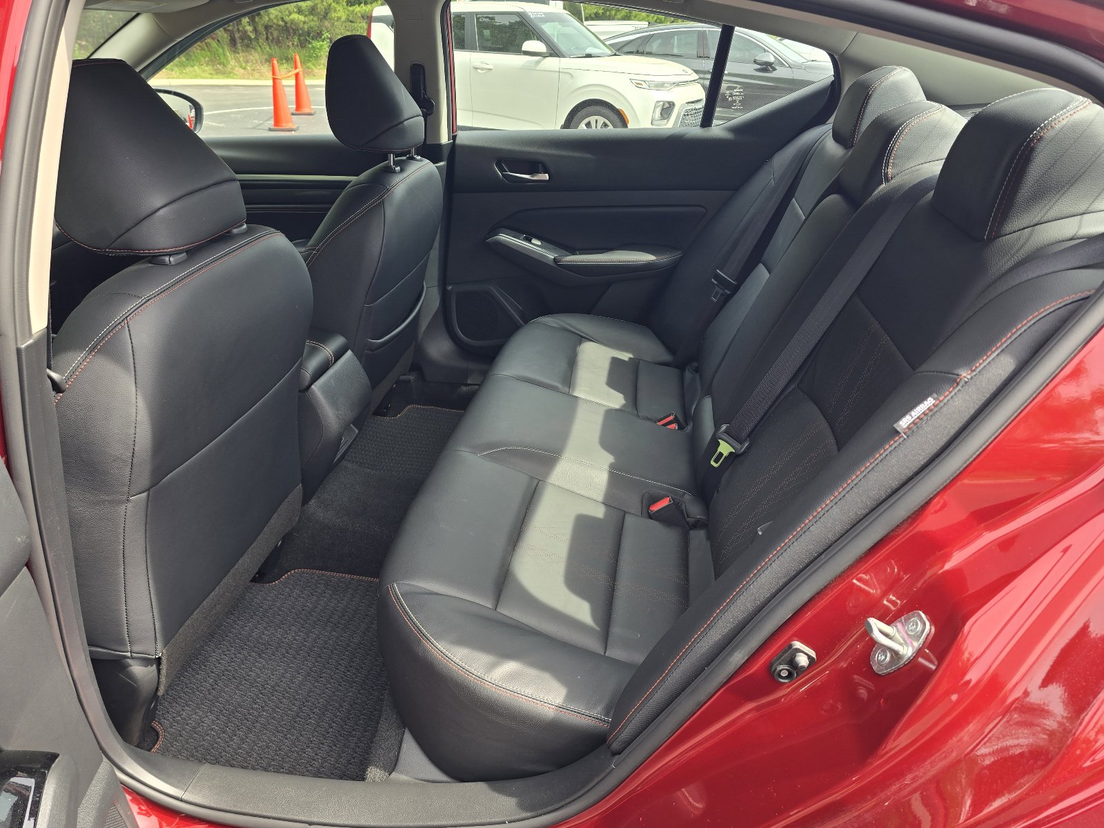Used 2023 Nissan Altima 2.5 SR w/ SR Premium Package FWD image 10