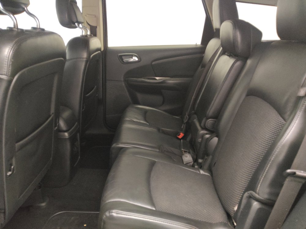 Used 2020 Dodge Journey Crossroad FWD image 18