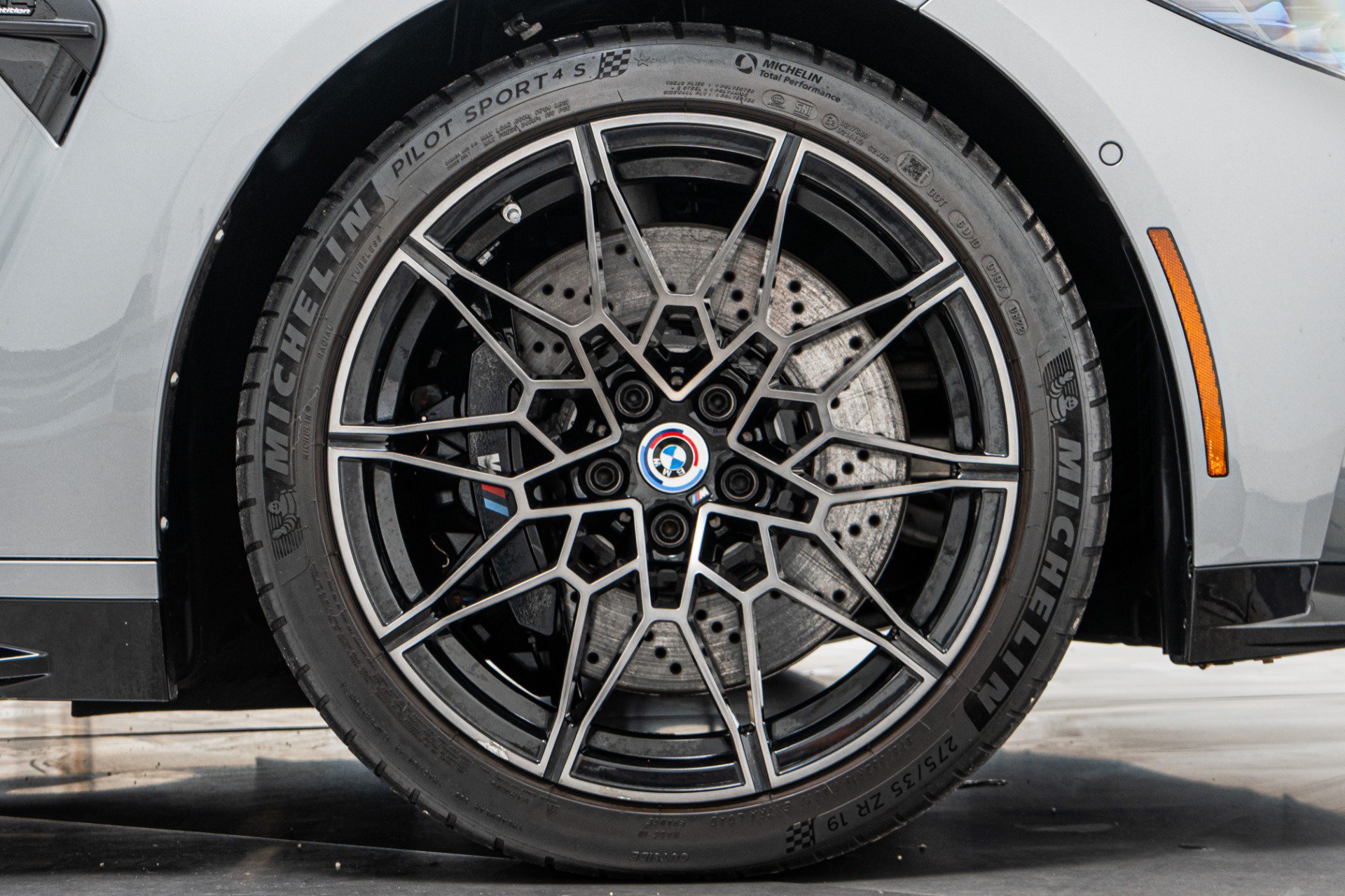 Used 2022 BMW M4 Competition w/ Executive Package RWD image 43