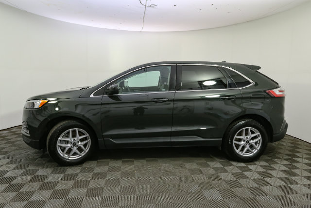 Used 2024 Ford Edge SEL w/ Convenience Package AWD/4WD image 6