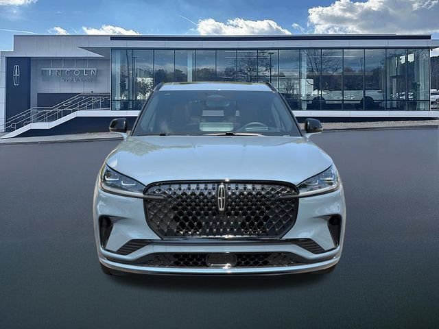 New 2026 Lincoln Aviator Reserve AWD/4WD image 2