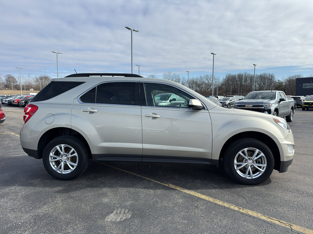 Used 2016 Chevrolet Equinox LT w/ Convenience Package image 4