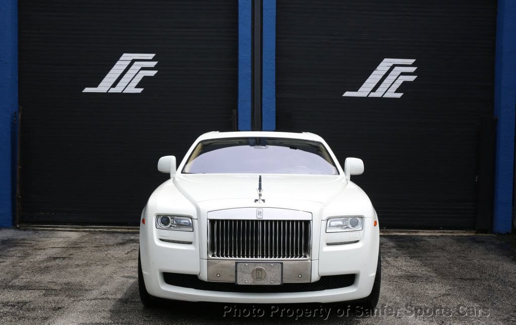 Used 2010 Rolls-Royce Ghost RWD image 9