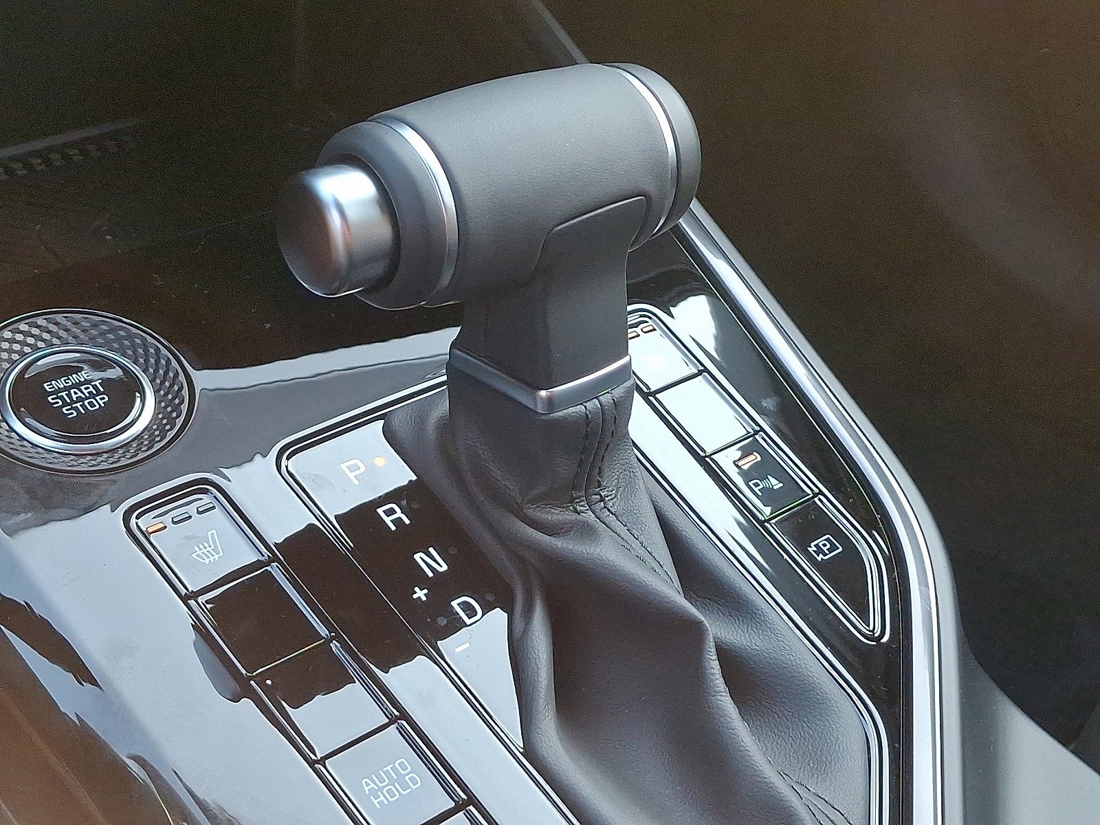 New 2025 Kia Niro EX image 7