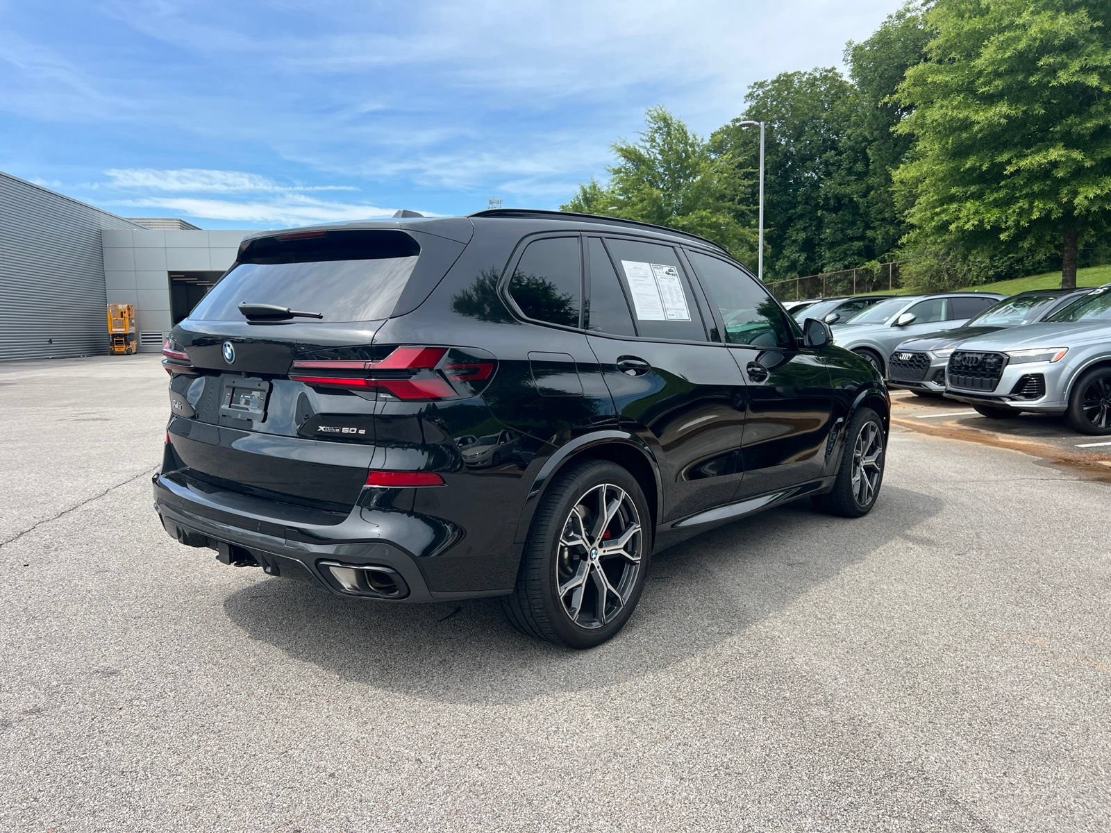 Used 2026 BMW X5 xDrive50e AWD/4WD image 6