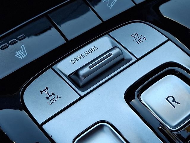 Used 2022 Hyundai Tucson SEL image 25