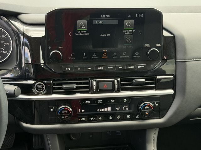 Used 2024 Nissan Pathfinder SL FWD image 17
