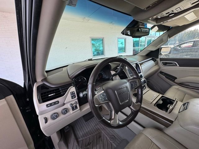 Used 2018 GMC Yukon Denali w/ Denali Ultimate Package image 14