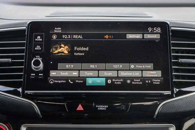 Used 2025 Honda Ridgeline Black Edition image 16