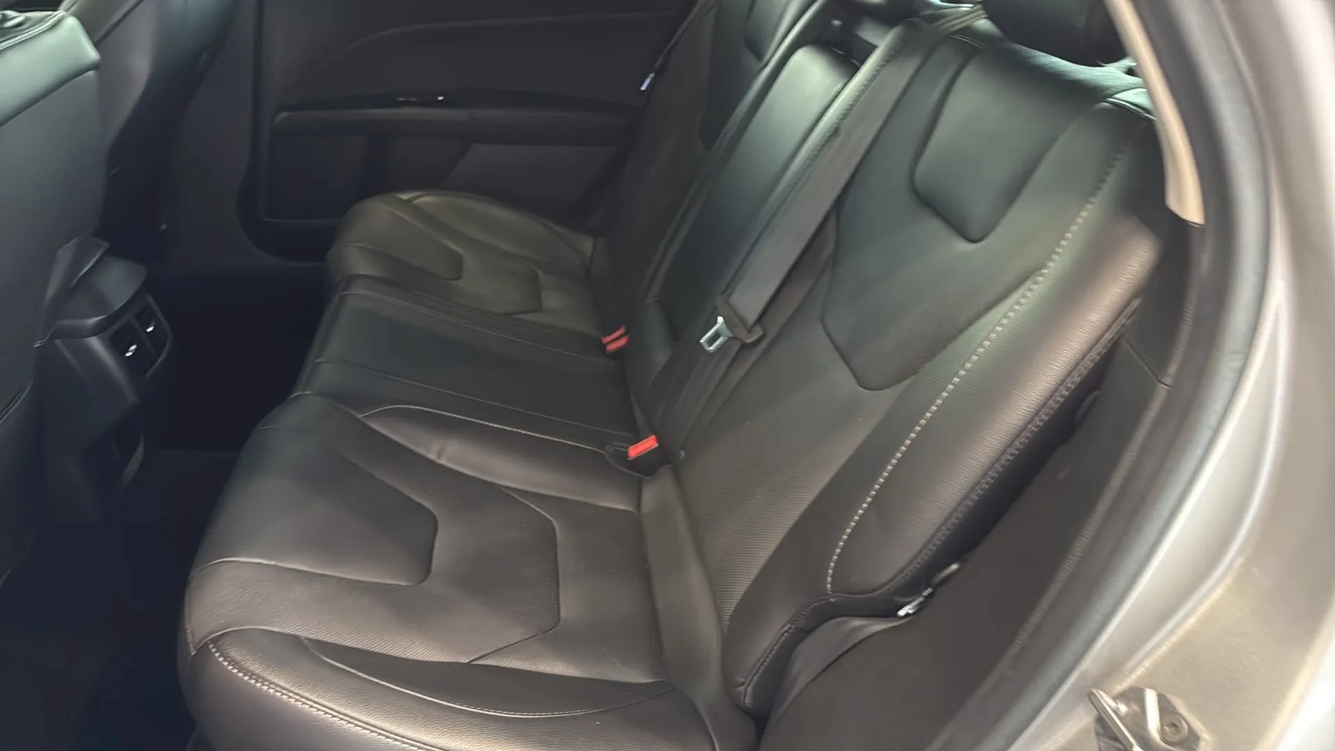 Used 2016 Ford Fusion Titanium AWD/4WD image 34