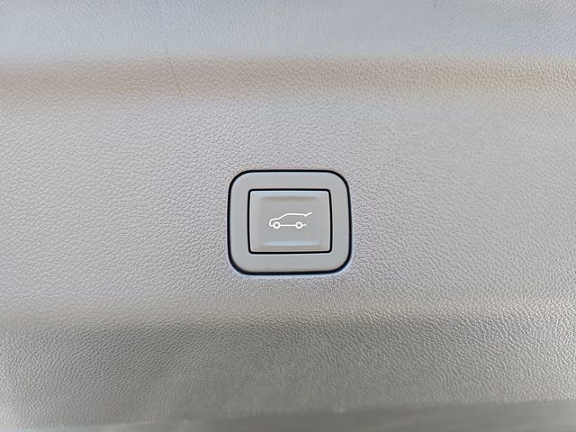 New 2026 Cadillac Escalade ESV Luxury w/ Touring Package image 15