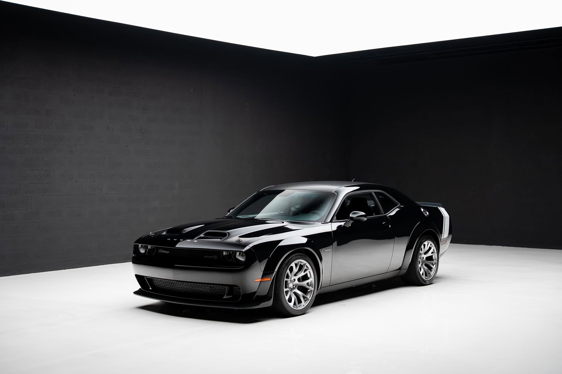 Used 2023 Dodge Challenger SRT Hellcat Redeye image 4