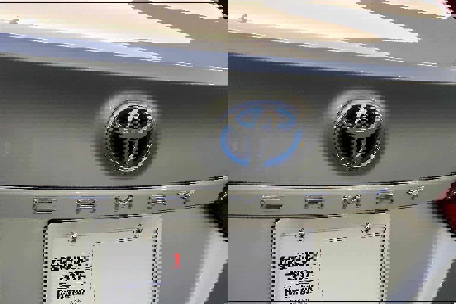 Used 2022 Toyota Camry LE image 30