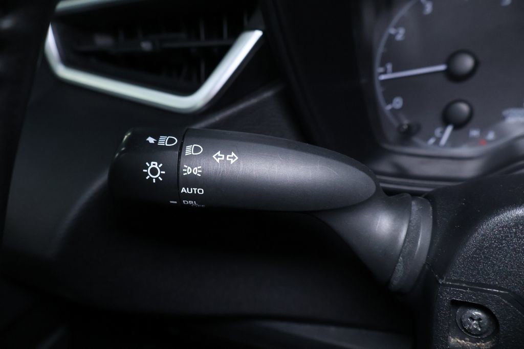 Used 2024 Toyota Corolla SE image 21