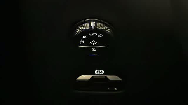 Certified 2026 Mercedes-Benz GLC 300 4MATIC image 16
