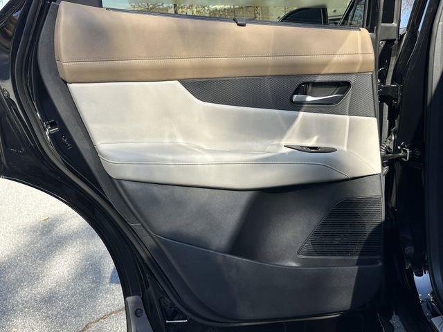 New 2026 Nissan Murano Platinum w/ Cargo Package image 17