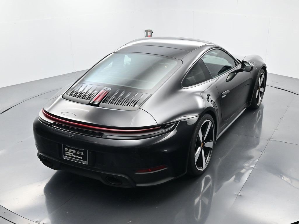 Used 2025 Porsche 911 Carrera w/ Premium Package image 37
