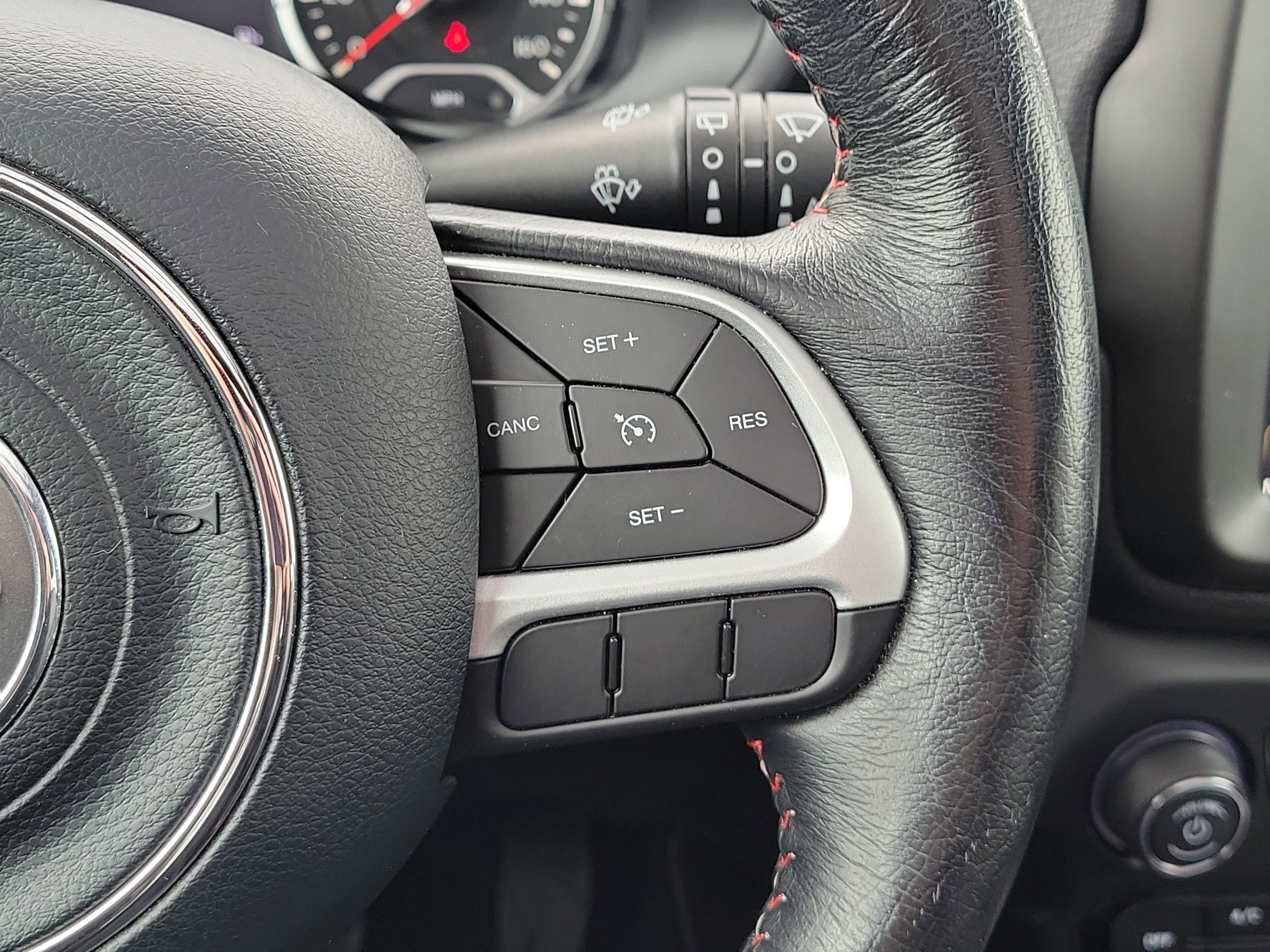 Used 2021 Jeep Renegade Trailhawk w/ Sun & Sound Group image 24