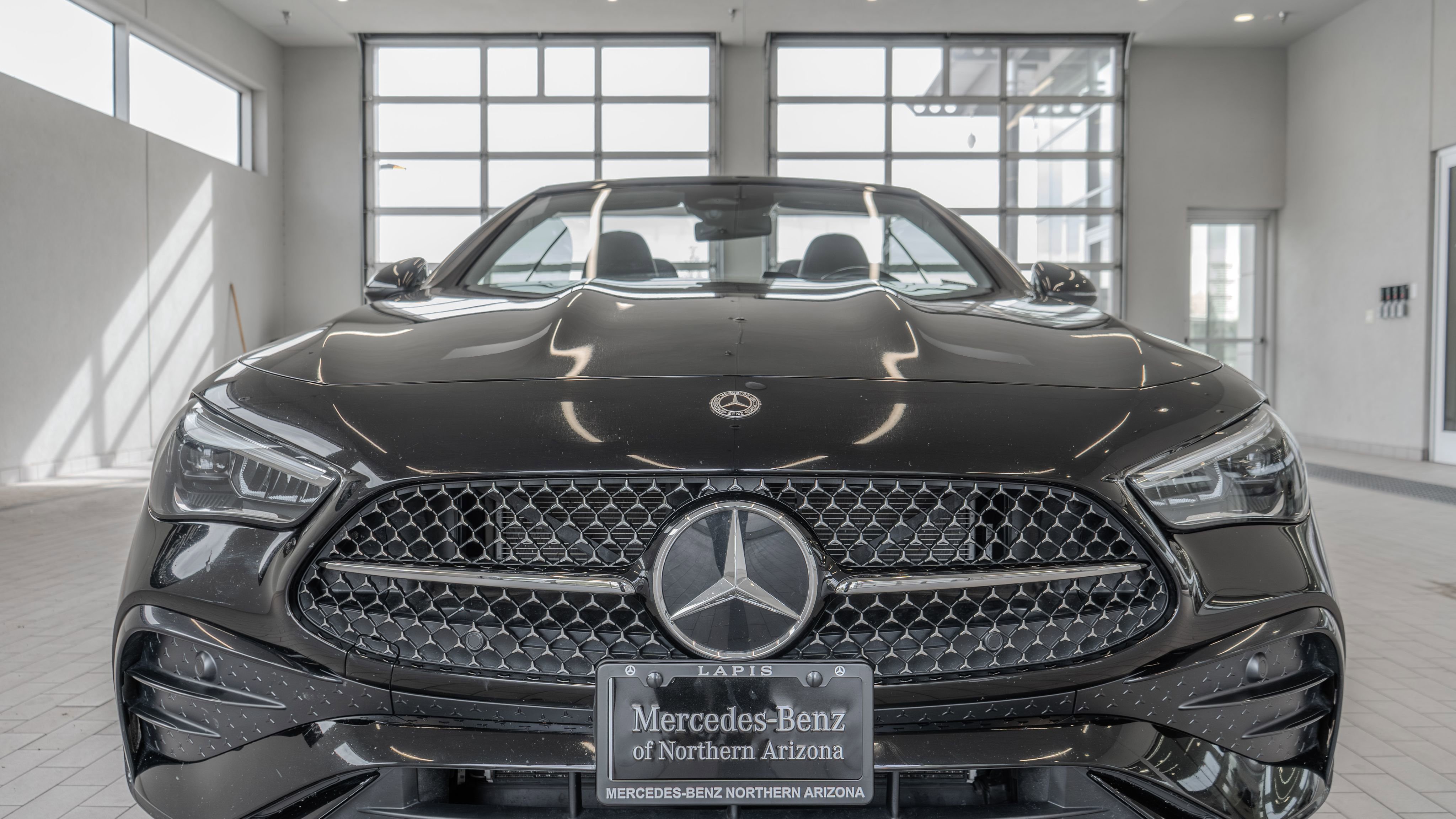 Certified 2025 Mercedes-Benz CLE 300 4MATIC Cabriolet image 23