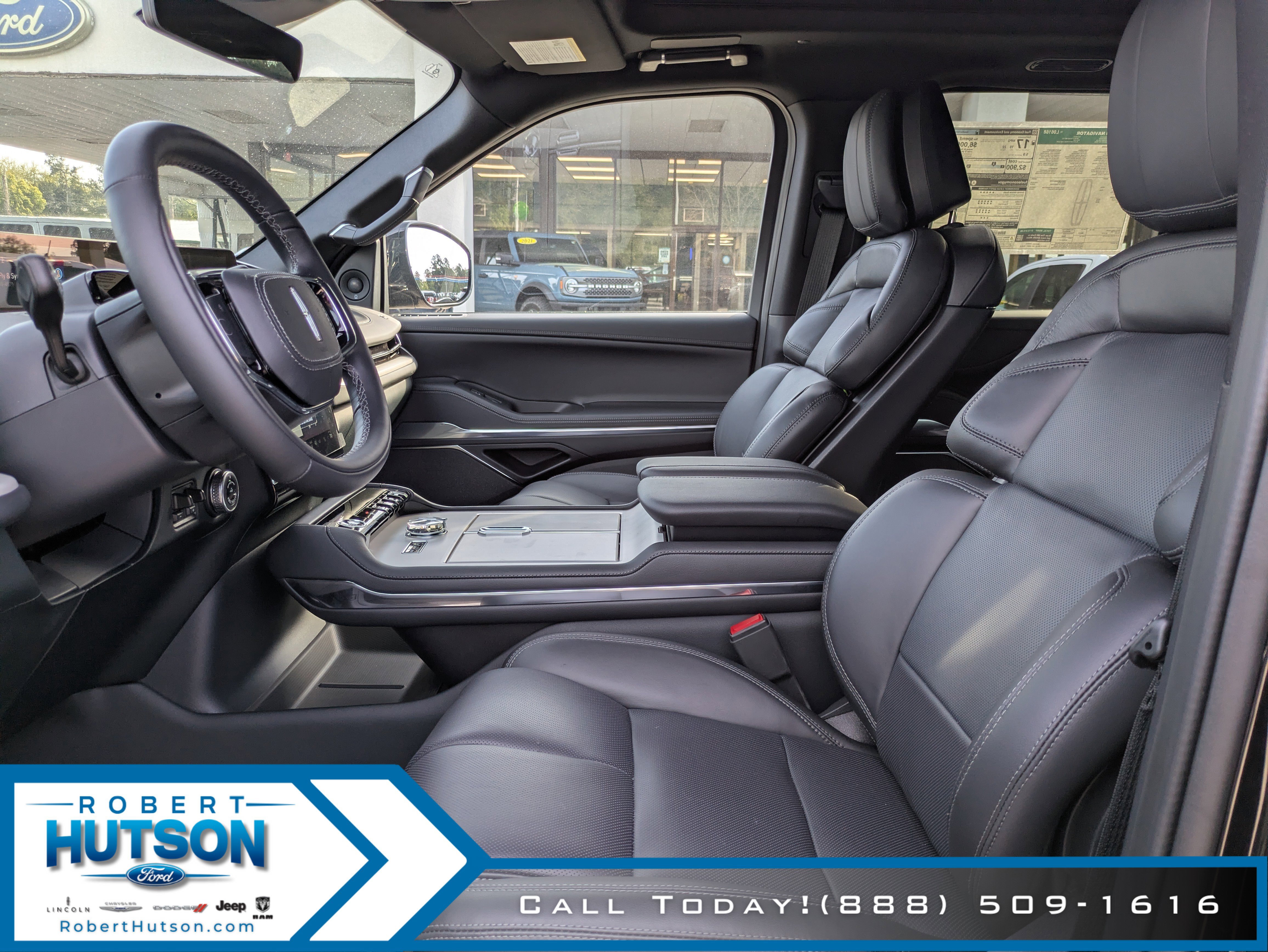 New 2026 Lincoln Navigator L Reserve w/ Jet Appearance Package AWD/4WD image 20