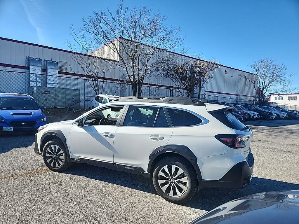 Certified 2025 Subaru Outback Limited image 6